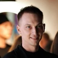 Эд — ведущий Процесса: Доверие